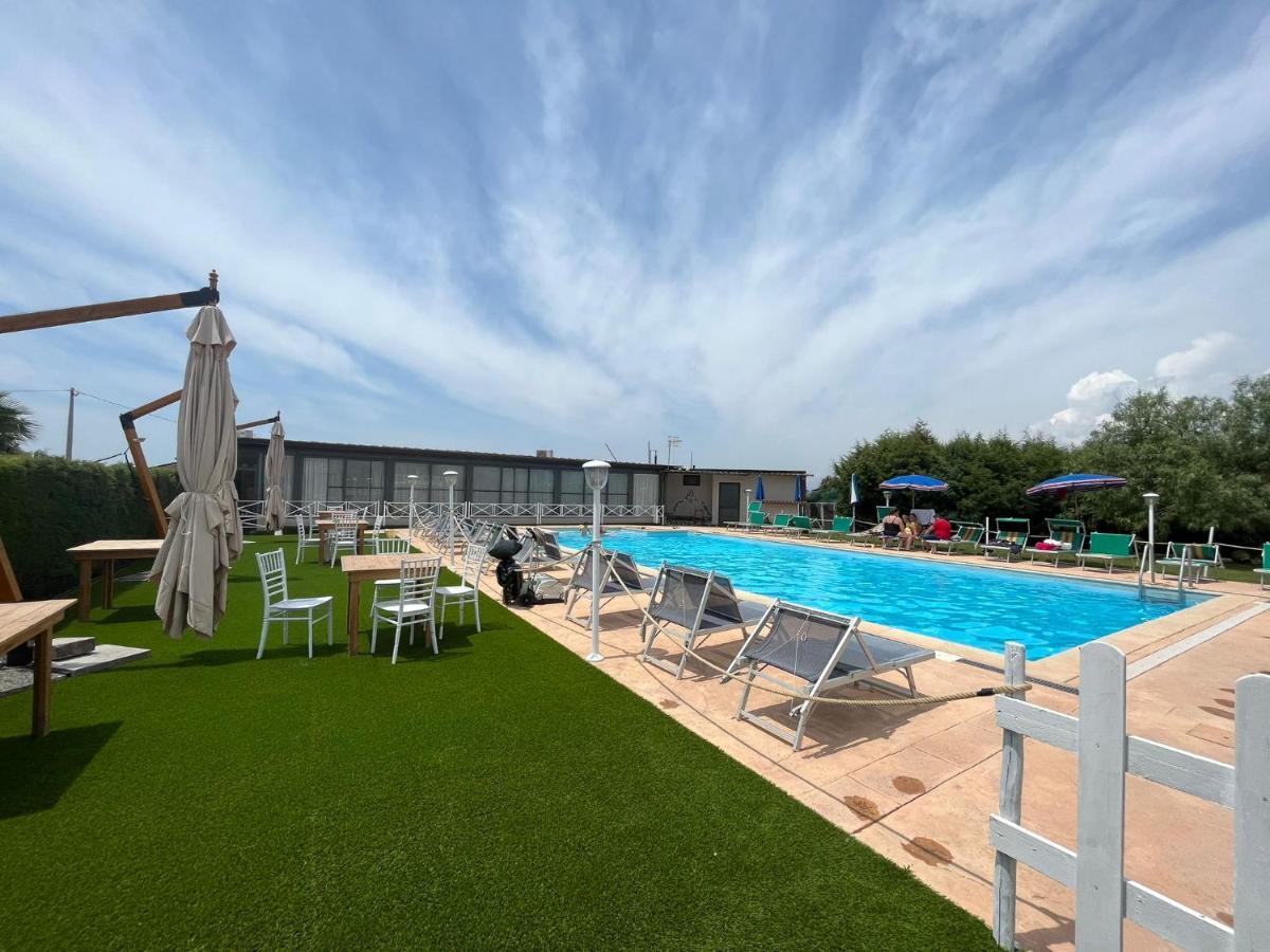 Agriturismo Borgo Baldassarre Villa Cellole Exterior foto