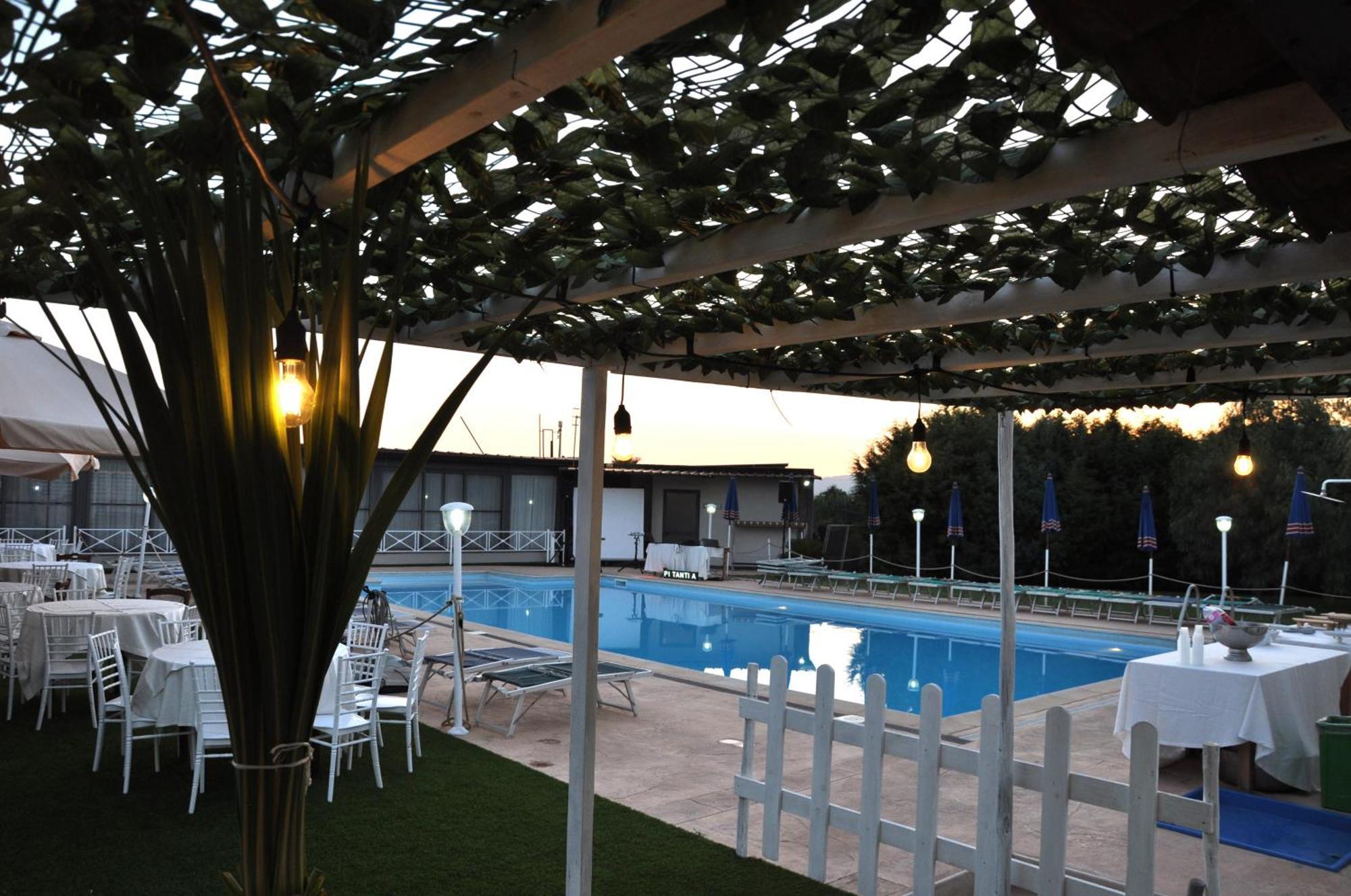 Agriturismo Borgo Baldassarre Villa Cellole Exterior foto